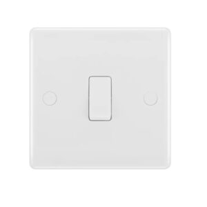BG NEXUS 1G 1WAY SWITCH WHITE PLASTIC 811