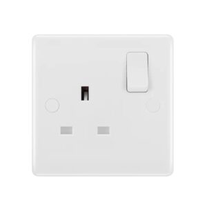BG NEXUS SINGLE SOCKET WHITE PLASTIC 821