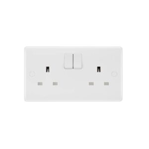 BG NEXUS DOUBLE SOCKET WHITE PLASTIC 822