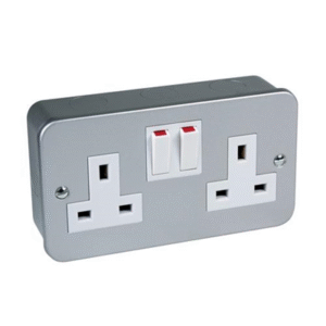 CED METAL CLAD 2 GANG DOUBLE SOCKET DOUBLE POLE13A
