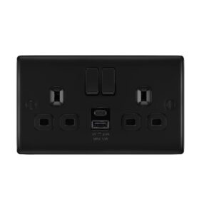BG NEXUS DOUBLE SOCKET USB TYPE A & C MATT BLACK 12W